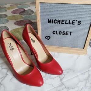 Red pumps